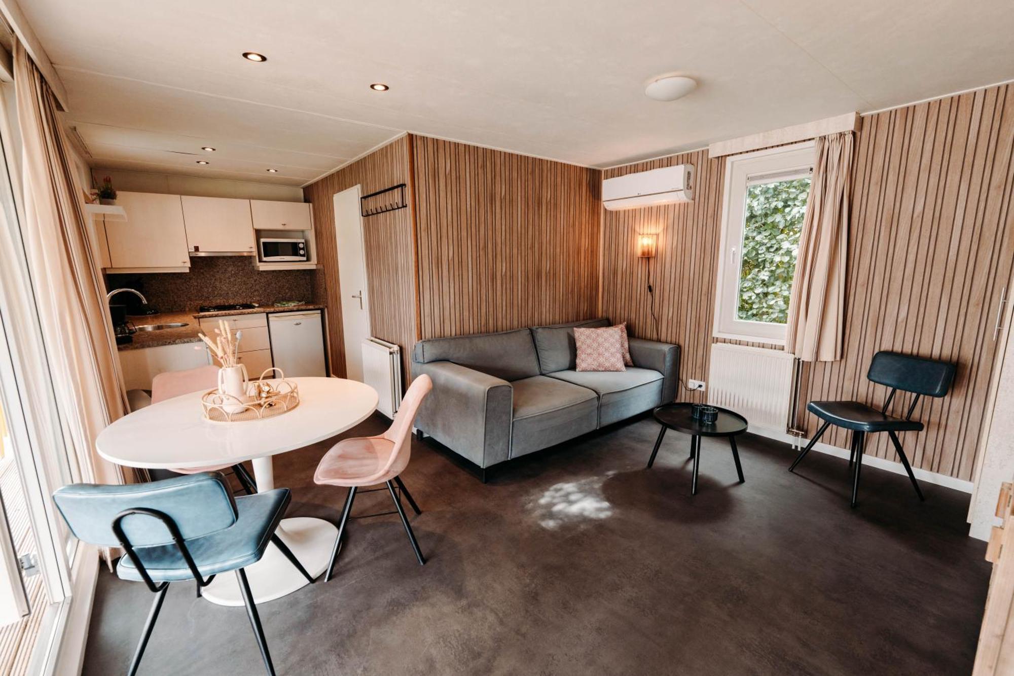 Chalet Tulpenweide - Recreatie Breezand Eksteriør billede
